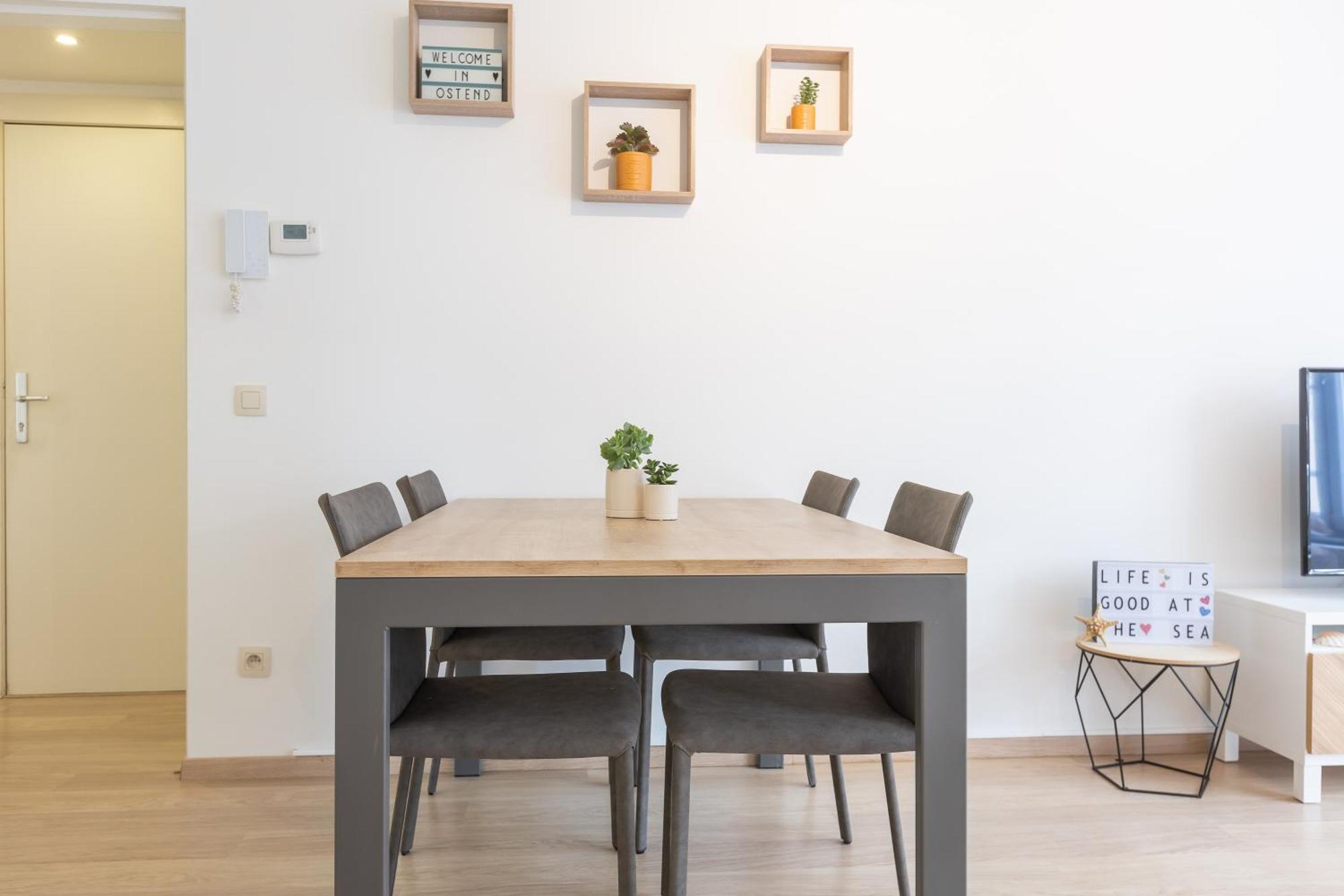 Miramar - Garage Available Apartman Ostende Kültér fotó