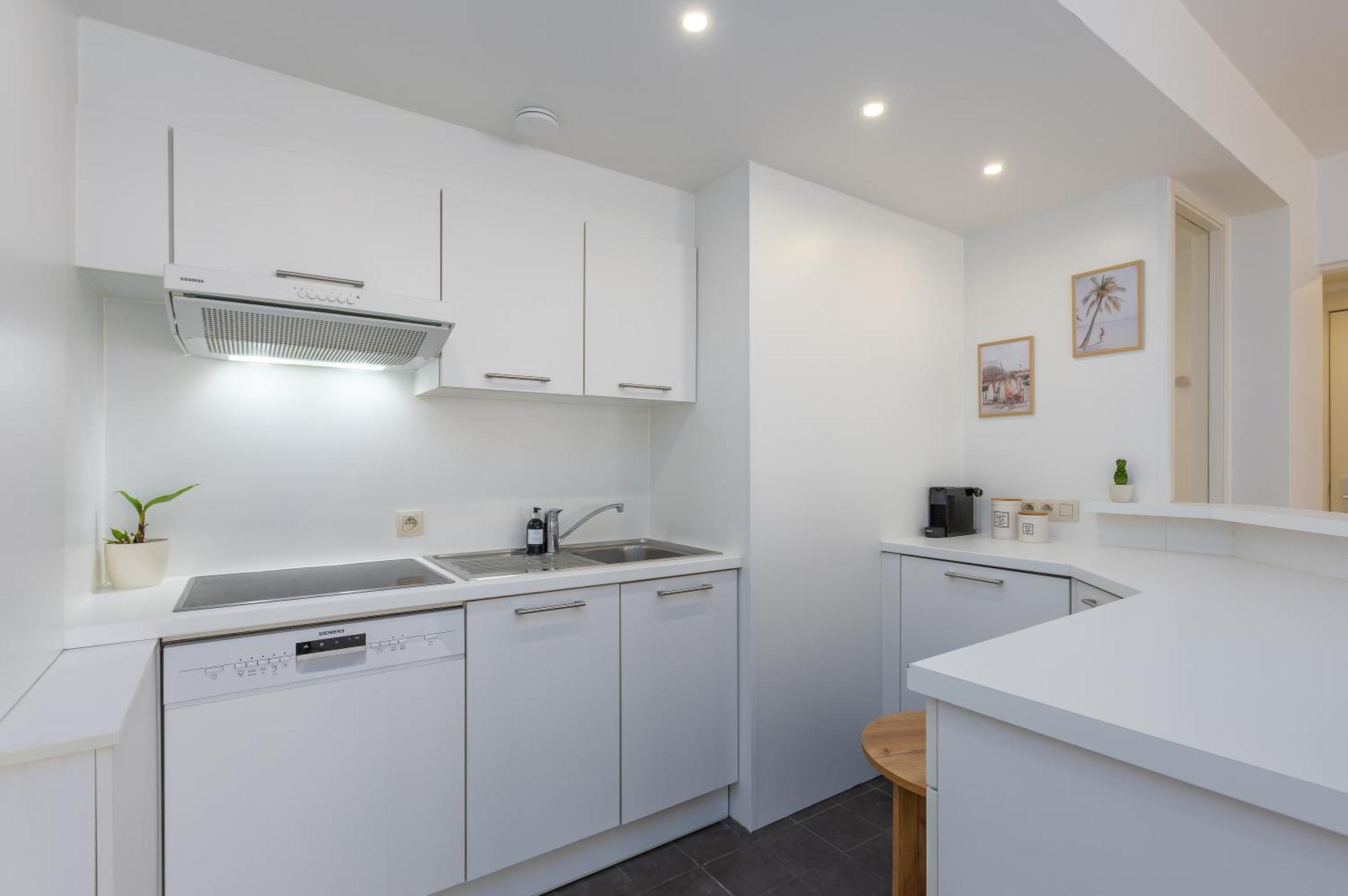 Miramar - Garage Available Apartman Ostende Kültér fotó